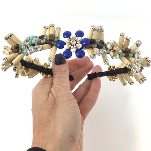 CRYSTAL & BEADED FLORAL HEADBAND - Picture 6 of 9